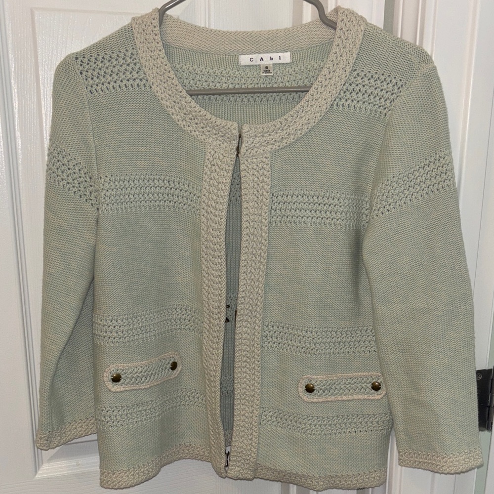 Cabi Women's Lightweight Knit Open-Front Cardigan Sweater in Sage
